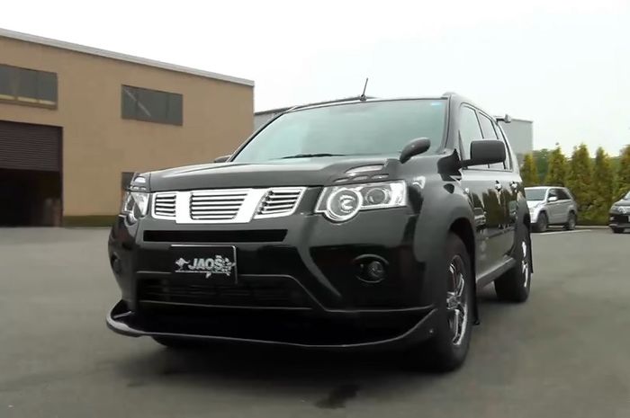 Modifikasi Nissan X-Trail lawas hasil garapan Jaos, Jepang