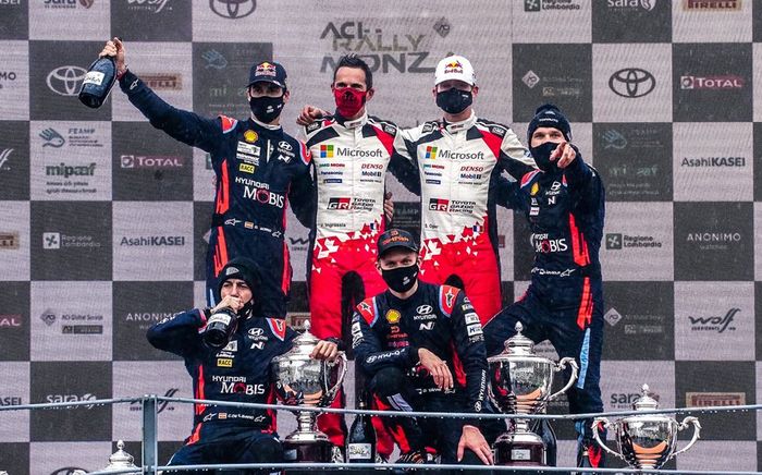 Dua pereli tim Hyundai yang finish di posisi dua dan tiga Reli Monza 2020, membawa Hyundai Shell Mobis juara dunia pabrikan 2020
