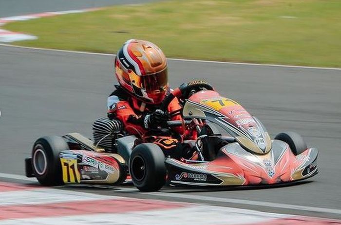 Pegokart cilik Qarrar Firhand Ali saat berlaga di balap gokart nasional, tahun ini iju juga balapan di italia