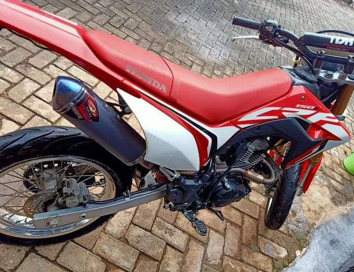 Honda CRF 150 milik korban yang raib dibawa kabur pelaku tipuan online