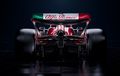 Alfa Romeo Tampilkan Mobil C42, Semakin Banyak Mobil Bernuansa Nasionalisme di F1 2022