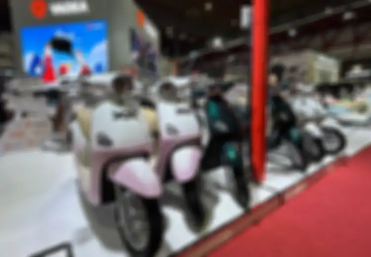 Beli Motor Listrik di Pekan Raya Jakarta Bisa Pakai Shopee PayLater