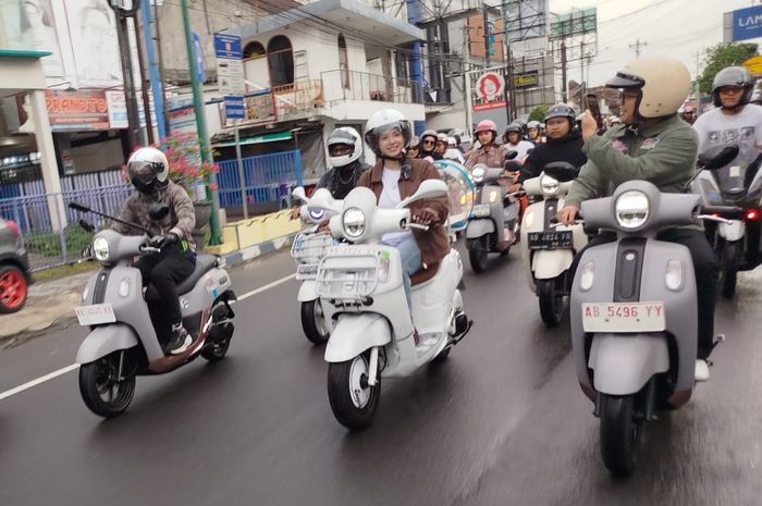 Zee Asadel ikut city touring Fazzio Youth Festival Yogyakarta 2025