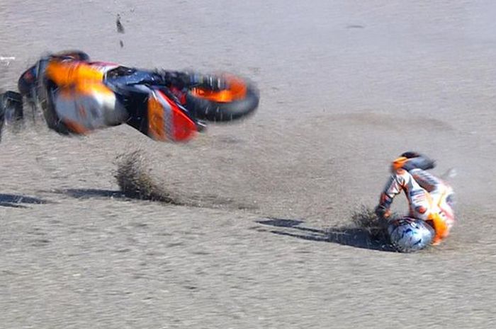 Pol Espargaro, yang mengalami crash parah di sesi FP3 MotoGP Valencia 2021