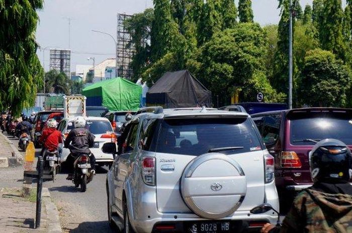Sebanyak 92.512 unit mobil dan motor di Pekalongan, Jawa Tengah terancam bodong, nunggak pajak Rp 42 miliar