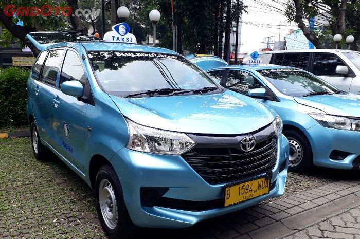 Blue Bird segarkan armada dengan model MPV