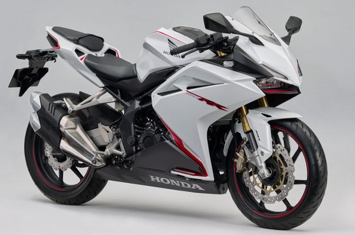 Wah CBR2500RR Ada Warna Putih Nih Banderol Harganya Nggak Kira