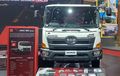 Hino Perkenalkan Dua Model Baru, Bus 4x4 dan Kendaraan Tambang