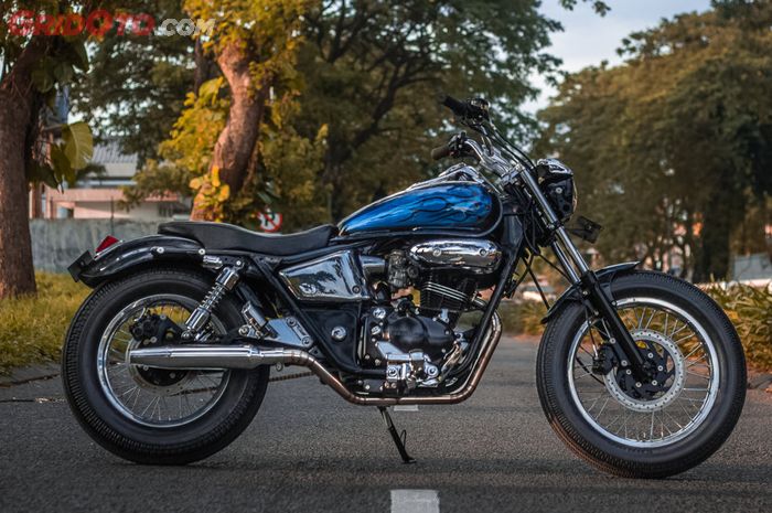 Ogah punah, Honda Phantom dimodifikasi dari cruiser ke street bobber oleh Minority Custom Motorcycle.