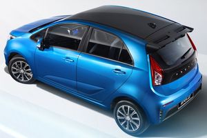 Hasil Kolaborasi Dengan Geely Begini Tampang Proton Iriz Facelift Gridoto Com