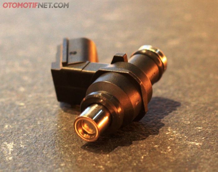 Injector Honda ADV150 diganti yang semburannya lebih deras yaitu 180 cc/menit