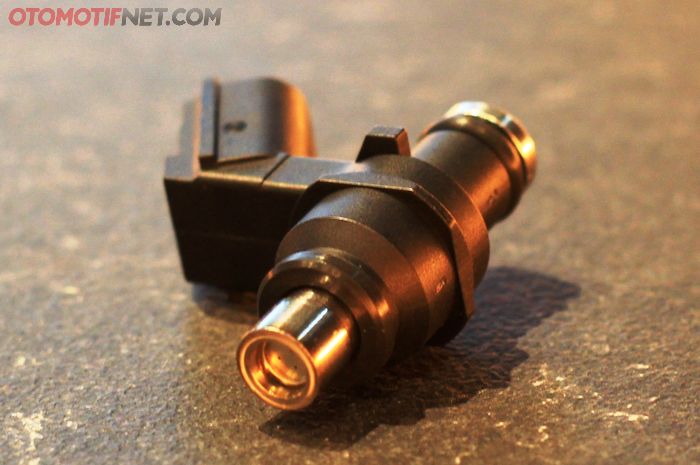 Injector Honda ADV150 diganti yang semburannya lebih deras yaitu 180 cc/menit