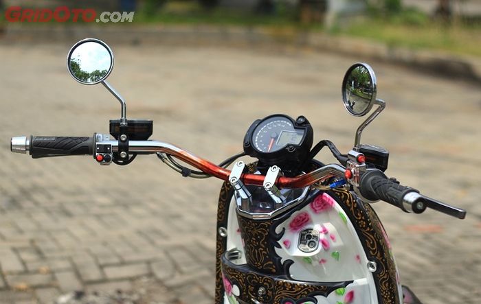 Setang pipa lebar lengkap dengan spidometer Koso RX2N