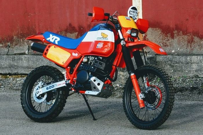 Honda XL600R ala Motor Reli Paris-Dakar