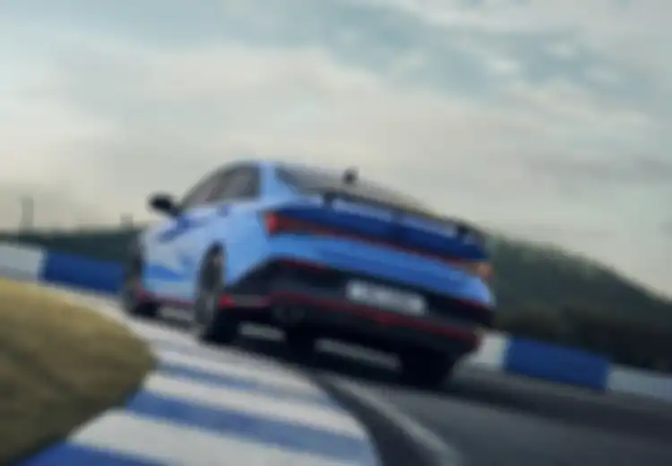 Video Hyundai Elantra N, Sportscar Kencang yang Enak Buat Harian