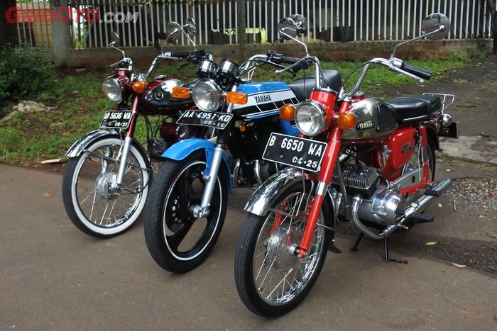 Beberapa motor tua hasil restorasi Mulyanto.