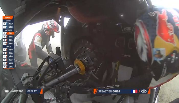 Sedang memimpin, Sebastien Ogier mengalami masalah pada mobil Toyota GR Yaris Rally1 miliknya di Reli Kenya 2022