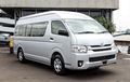 Kabin Luas Cocok Untuk Campervan, Harga Mobil Bekas Toyota HiAce 2013-2014, Dijual Segini