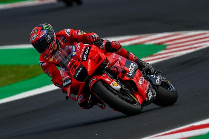 Francesco Bagnaia menang MotoGP San Marino 2021