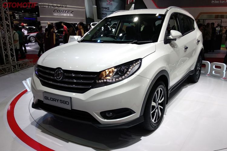 Harga Dfsk Glory 580 Dan 560 Per Juli 2019 Suv Asal Tiongkok