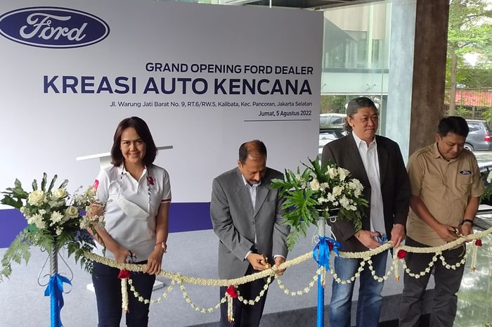 Ford Kembali ke Indonesia, Bukan Kapuk, Terence Buka Dealer Pertama di Jakarta Selatan