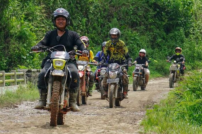 Berbagai macam jenis kendaraan mengikuti acara WCAB, bahkan matik pun ikut serta