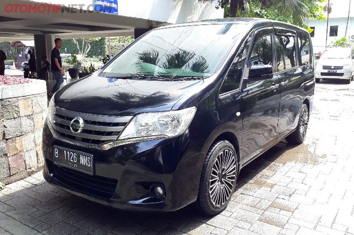 Awam Sama Nissan  Serena  C26  Kalau Beli Tes Jalan Ragu 