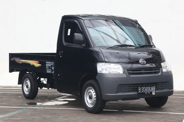 Penjualan Daihatsu Gran Max Pick Up menjadi kontributor di peringkat pertama, yakni sebanyak 2.827 unit, atau setara 34,8%