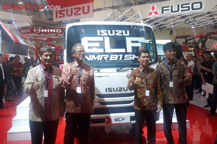 Launching Isuzu Elf NMR 81