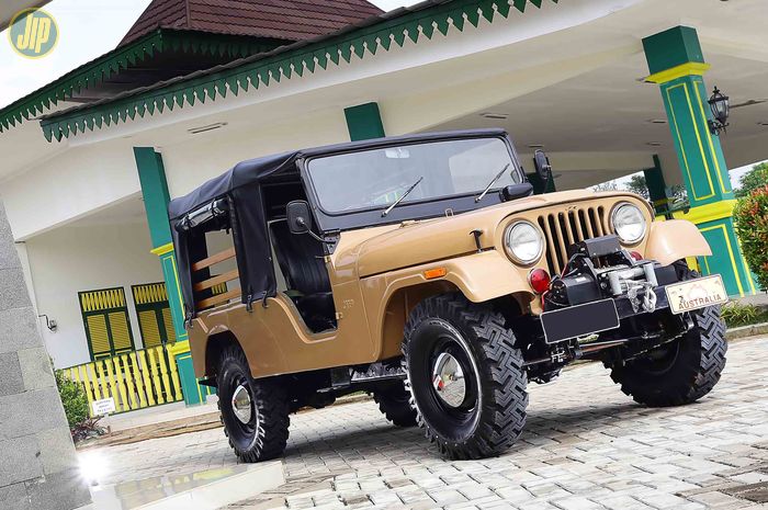 Jeep CJ-6