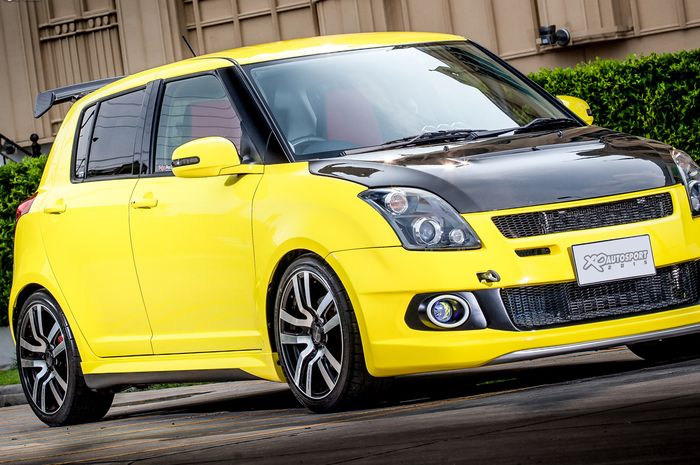 Modifikasi Suzuki Swift lawas dengan tampilan sporti