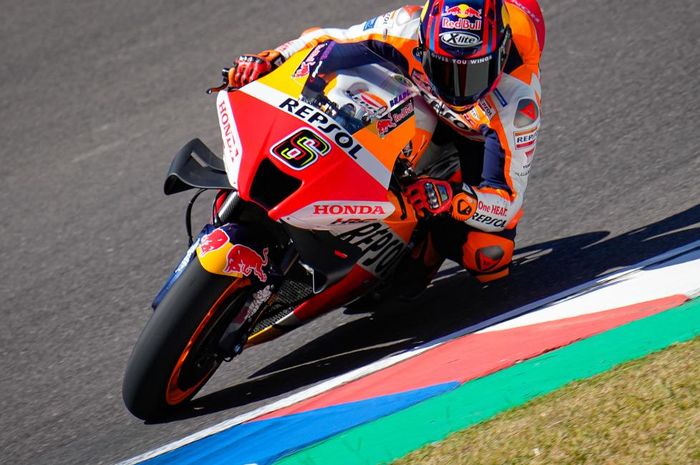 Test rider Honda Stefan Bradl 