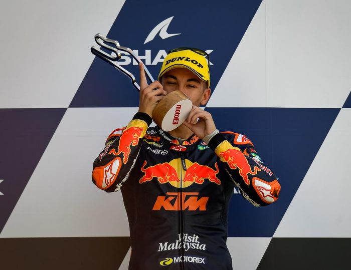 Raul Fernandez keluar sebgai juara di balapan Moto2 Prancis 2021