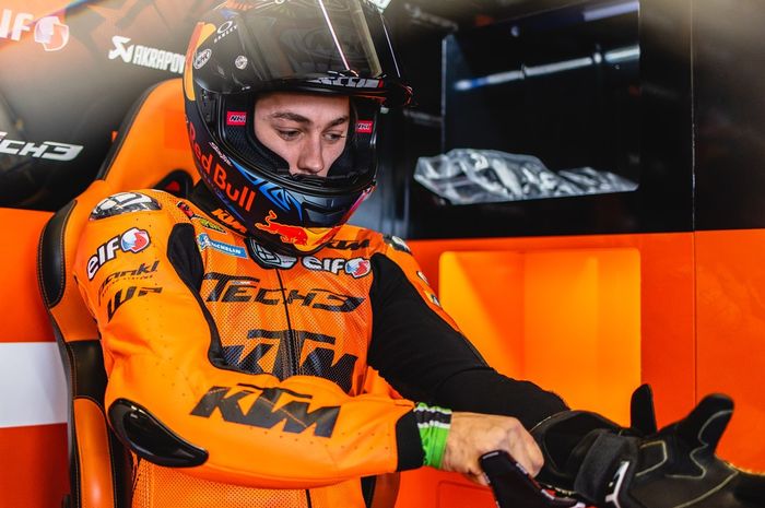 Remy Gardner mengalami kecelakaan jelang debutnya di tes pramusim MotoGP 2022 namun telah menjalani operasi