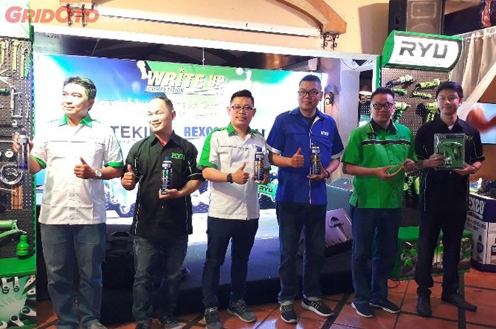 Tekiro, Rexco, dan Ryu adakan kompetisi menulis dengan hadiah nonton MotoGP Sepang