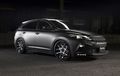 Toyota Harrier Misterius Berbaju Hitam, Lebih Sporty Asup Body Kit Simpel