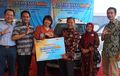 Daihatsu Serahkan 3 Unit Mobil Rekondisi Buat Pelanggan Setia di Yogyakarta