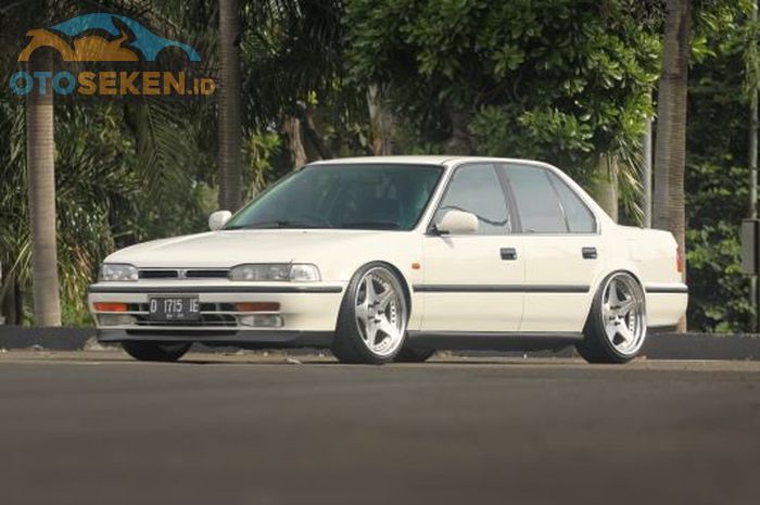 Honda Accord Maestro 1993 dimodifikasi simpel tapi elegan