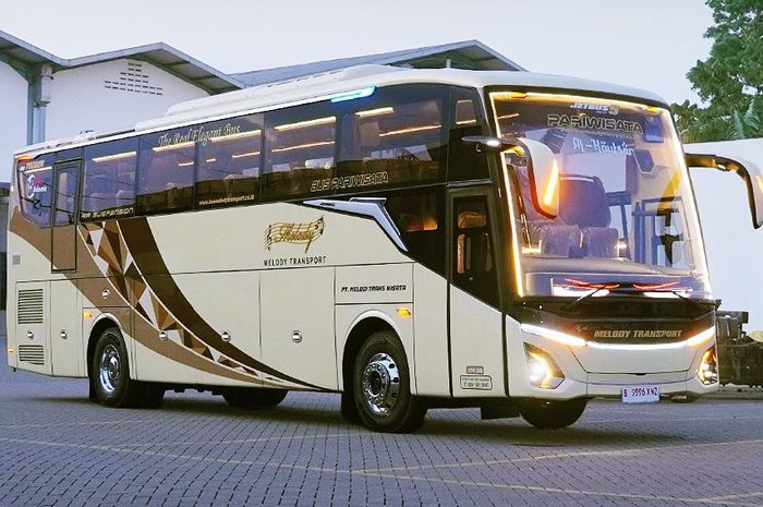 Bus pariwisata terbaru dari Melody Transport