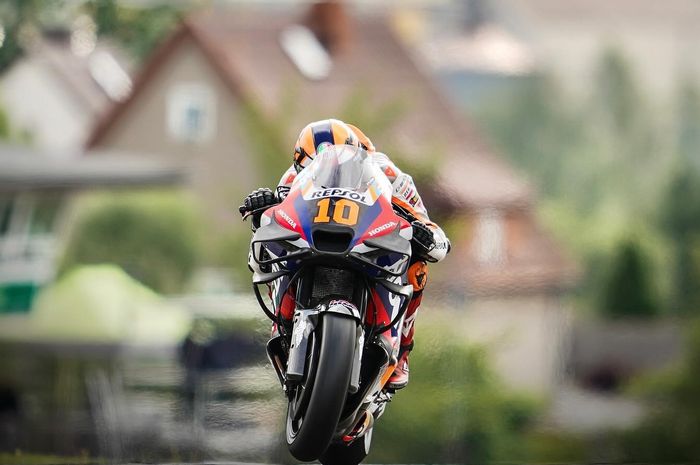 Luca Marini mencetak poin perdananya bersama tim Repsol Honda