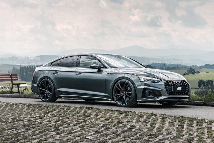 Tongkrongan Audi A5 Sportback ditopang pelek buatan ABT Sportsline