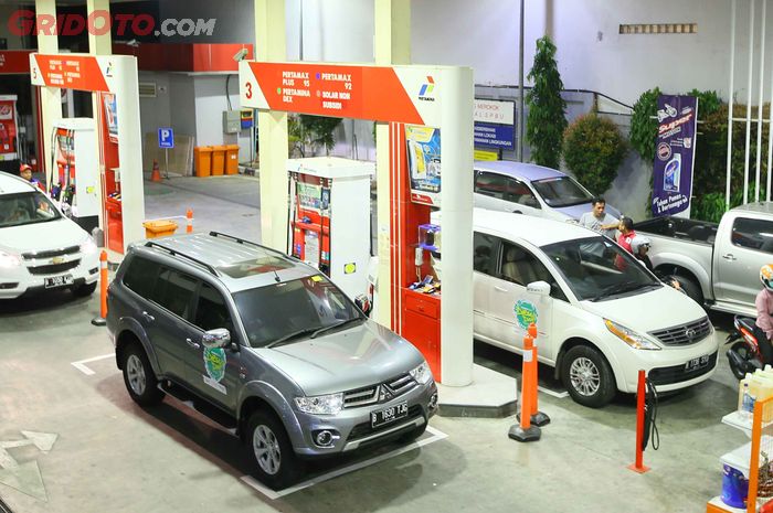 Harga bensin Indonesia tergolong mahal