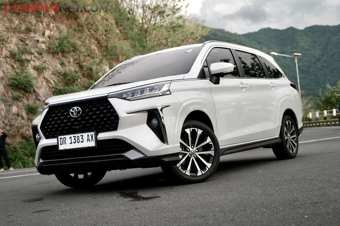 Estimasi harga Toyota Veloz Q HEV tahun 2026.