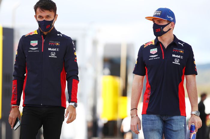 Alexander Albon dan Max Verstappen di F1 Portugal 2020, kemungkinan tidak lagi bersama tahun depan