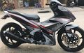 Yamaha MX King Siluman, Kaki-kaki CBR150R, Tampang Keliatan Vario