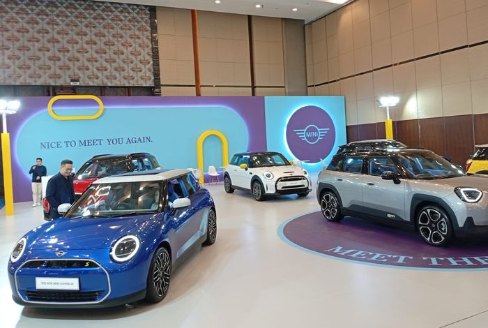 Booth MINI di BCA Expoversary 2025.