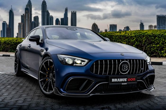 Modifikasi Mercedes-AMG GT 63 S hasil garapan Brabus