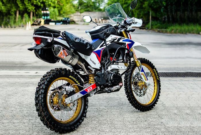 Honda CRF150L dengan knalpot Pro Speed