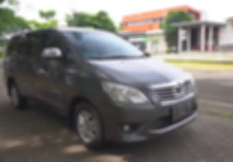 Update Harga Mobil Bekas Toyota Kijang Innova 2012 , Barong Idaman Anak Muda?