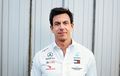Toto Wolff Beli Saham Aston Martin, Jabatan Bos Tim Mercedes Gimana?